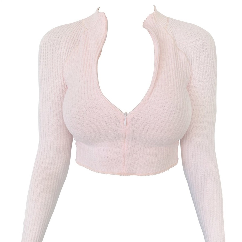 Staple and Hue Crop